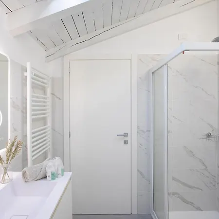 La Cementina In City Center Apartment Como