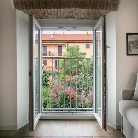 La Cementina In Center Apartment Como